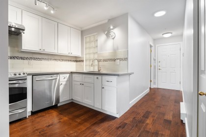 Photo 2 at 211 - 5723 Balsam Street, Kerrisdale, Vancouver West