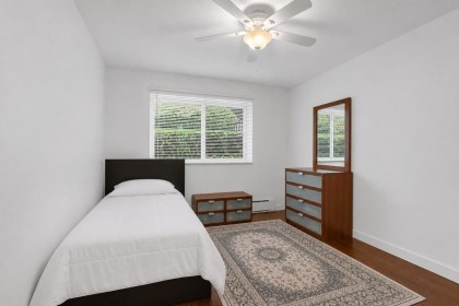 Photo 14 at 1 - 1420 Chesterfield Avenue, Central Lonsdale, North Vancouver