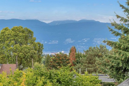 Photo 32 at 3675 Blenheim Street, Dunbar, Vancouver West