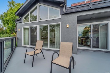 Photo 9 at 3675 Blenheim Street, Dunbar, Vancouver West