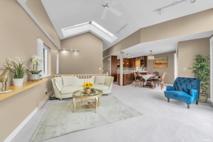 Photo 4 at 3675 Blenheim Street, Dunbar, Vancouver West