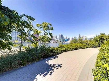 Photo 26 at 1618 Columbia Street, False Creek, Vancouver West