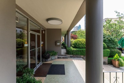 Photo 4 at 110 - 1975 Pendrell Street, West End VW, Vancouver West