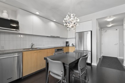 Photo 7 at 701 - 2851 Heather Street, Fairview VW, Vancouver West