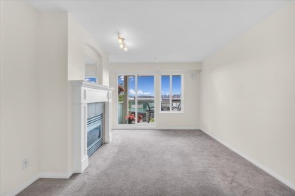 Photo 12 at 208 - 333 E 1st Street, Lower Lonsdale, North Vancouver