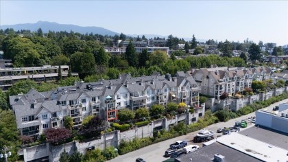 Photo 30 at 208 - 333 E 1st Street, Lower Lonsdale, North Vancouver