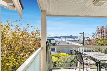 Photo 25 at 208 - 333 E 1st Street, Lower Lonsdale, North Vancouver