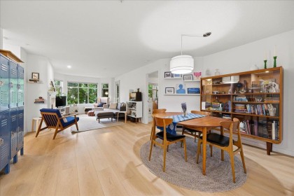 Photo 7 at 411 - 2059 Chesterfield Avenue, Central Lonsdale, North Vancouver