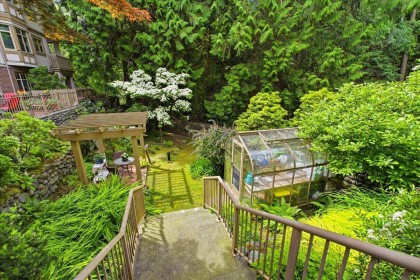 Photo 30 at 411 - 2059 Chesterfield Avenue, Central Lonsdale, North Vancouver