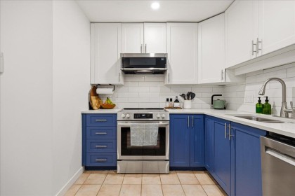 Photo 10 at 411 - 2059 Chesterfield Avenue, Central Lonsdale, North Vancouver