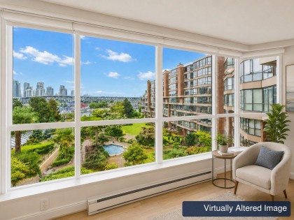 Photo 4 at 404 - 1470 Pennyfarthing Drive, False Creek, Vancouver West