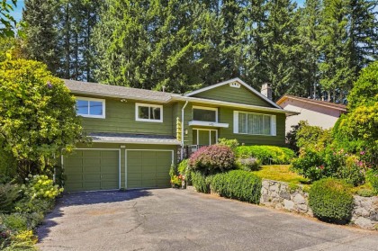 Photo 2 at 1473 Berkley Road, Blueridge NV, North Vancouver