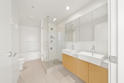 Photo 15 at 2505 - 565 Smithe Street, Downtown VW, Vancouver West