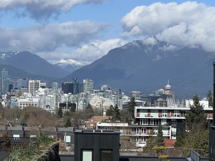 Photo 2 at 34 - 530 W 28th Avenue, Cambie, Vancouver West