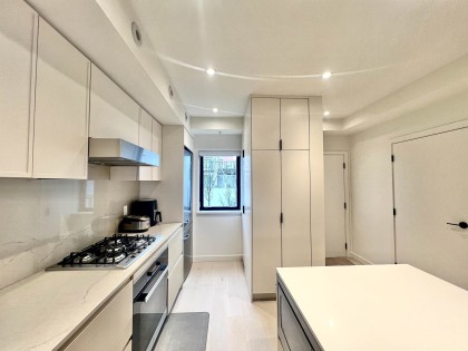 Photo 16 at 34 - 530 W 28th Avenue, Cambie, Vancouver West