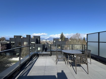 Photo 3 at 34 - 530 W 28th Avenue, Cambie, Vancouver West