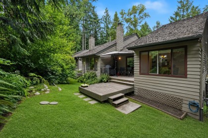 Photo 2 at 3381 William Avenue, Lynn Valley, North Vancouver