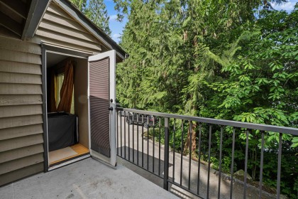 Photo 6 at 3381 William Avenue, Lynn Valley, North Vancouver