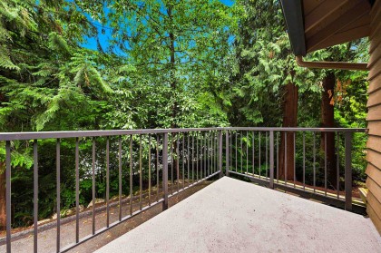 Photo 7 at 3381 William Avenue, Lynn Valley, North Vancouver