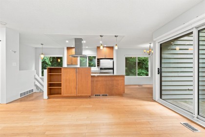 Photo 11 at 3381 William Avenue, Lynn Valley, North Vancouver