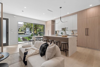 Photo 11 at 1 - 2941 W 29th Avenue, MacKenzie Heights, Vancouver West