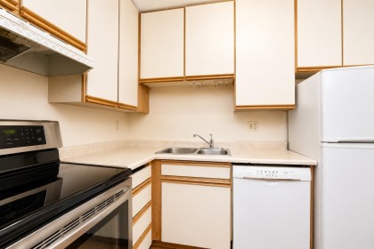 Photo 6 at 203 - 1775 W 10th Avenue, Fairview VW, Vancouver West