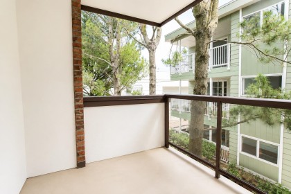 Photo 9 at 203 - 1775 W 10th Avenue, Fairview VW, Vancouver West