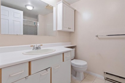 Photo 10 at 203 - 988 W 16th Avenue, Cambie, Vancouver West
