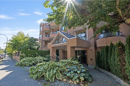 Photo 14 at 203 - 988 W 16th Avenue, Cambie, Vancouver West