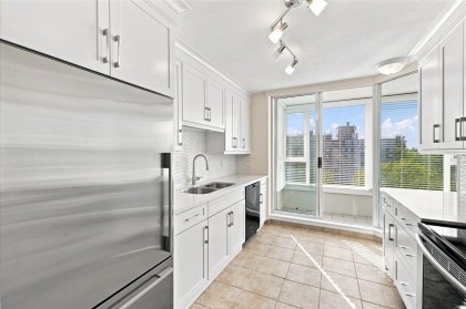 Photo 19 at 901 - 5425 Yew Street, Kerrisdale, Vancouver West