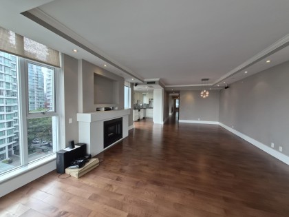 Photo 15 at 803 - 1777 Bayshore Drive, Coal Harbour, Vancouver West