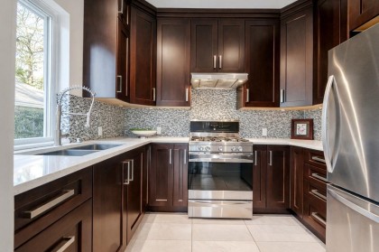 Photo 12 at 839 W 20th Street, Mosquito Creek, North Vancouver