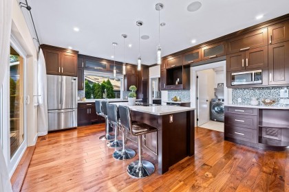 Photo 10 at 839 W 20th Street, Mosquito Creek, North Vancouver
