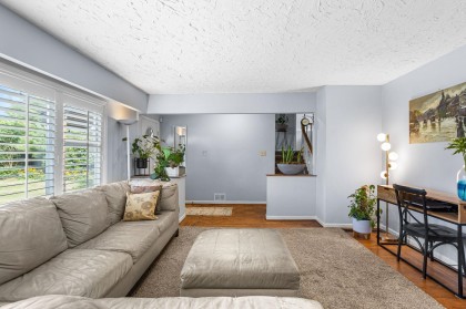 Photo 6 at 3020 Thorncliffe Drive, Edgemont, North Vancouver