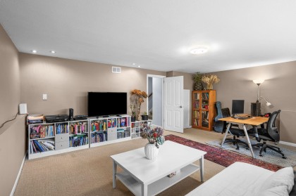 Photo 26 at 3020 Thorncliffe Drive, Edgemont, North Vancouver