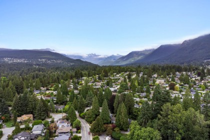 Photo 36 at 3020 Thorncliffe Drive, Edgemont, North Vancouver