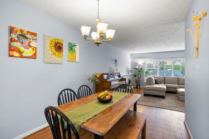 Photo 9 at 3020 Thorncliffe Drive, Edgemont, North Vancouver