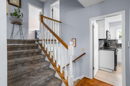 Photo 14 at 3020 Thorncliffe Drive, Edgemont, North Vancouver
