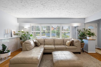 Photo 8 at 3020 Thorncliffe Drive, Edgemont, North Vancouver