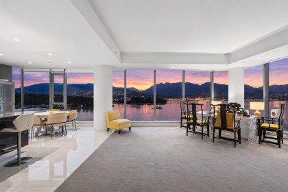 Photo 1 at 1102 - 277 Thurlow Street, Coal Harbour, Vancouver West