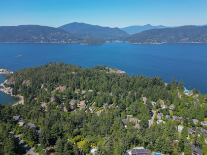 Photo 7 at 6912 Marine Drive, Whytecliff, West Vancouver