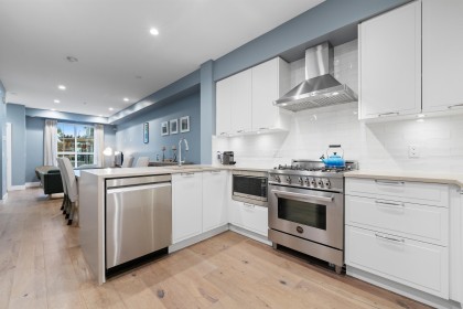 Photo 11 at 8121 Shaughnessy Street, Marpole, Vancouver West