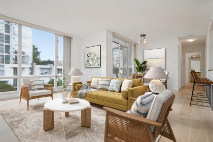 Photo 11 at 505 - 1067 Marinaside Crescent, Yaletown, Vancouver West