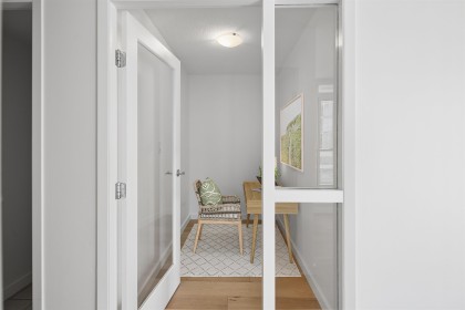 Photo 19 at 505 - 1067 Marinaside Crescent, Yaletown, Vancouver West
