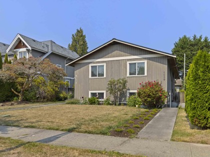 Photo 2 at 4041 W 39th Avenue, Dunbar, Vancouver West