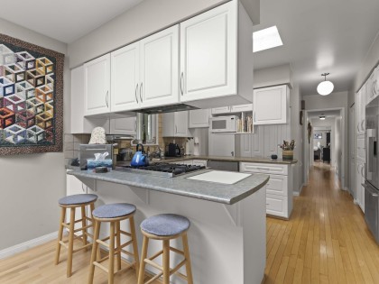 Photo 11 at 4041 W 39th Avenue, Dunbar, Vancouver West