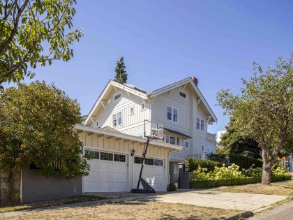 Photo 3 at 5112 Maple Street, Quilchena, Vancouver West