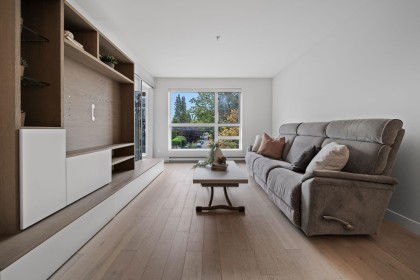 Photo 9 at 207 - 5555 Dunbar Street, Dunbar, Vancouver West