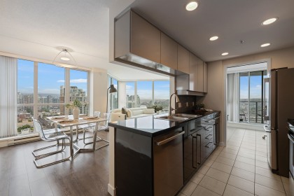 Photo 16 at 3007 - 1408 Strathmore Mews, Yaletown, Vancouver West
