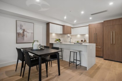 Photo 5 at 104 - 378 W 45th Avenue, Oakridge VW, Vancouver West